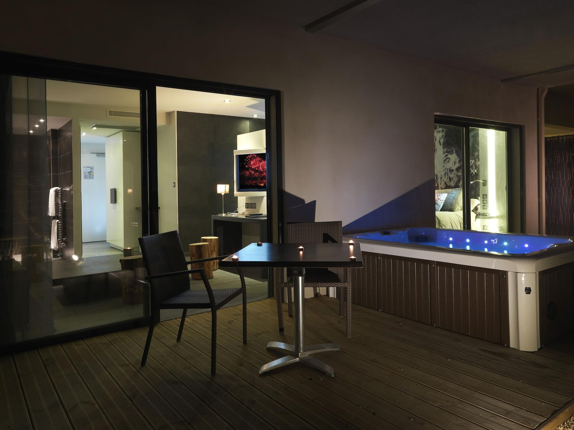 Hotel Le Parc - La Table De Franck Putelat قرقشونه المظهر الخارجي الصورة